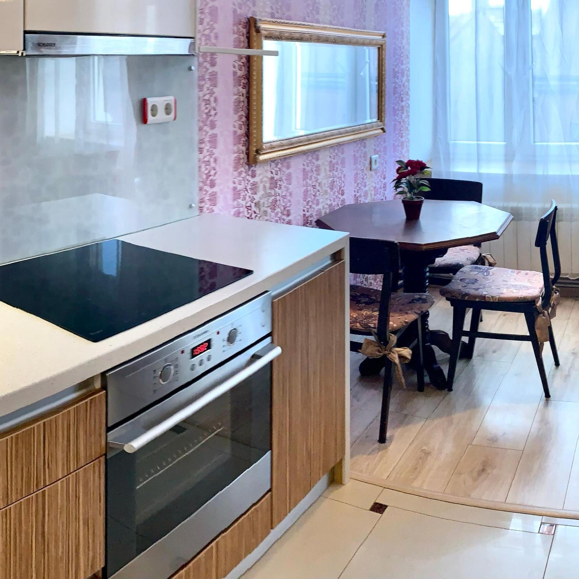 Fresh&Cozy Apartment, Parking Free, 15 Min Walk To Center Riga Esterno foto